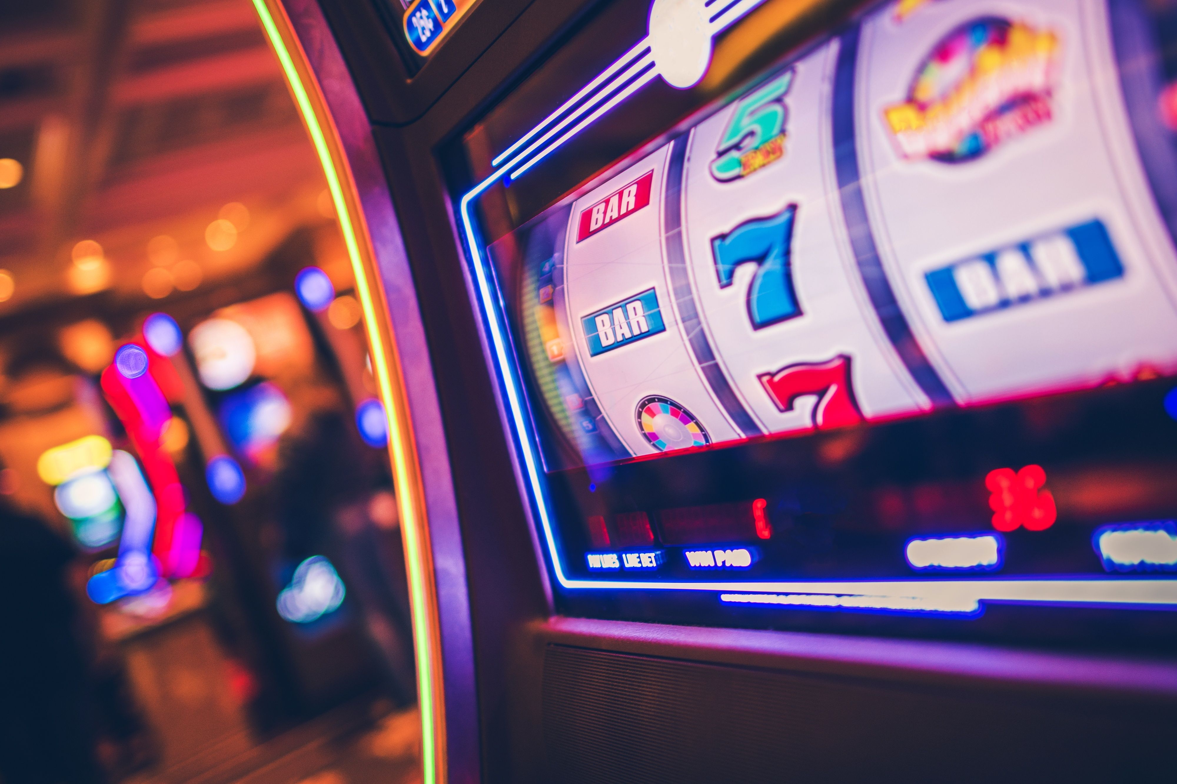 Live dealer managing Free Bet Blackjack table at liga365